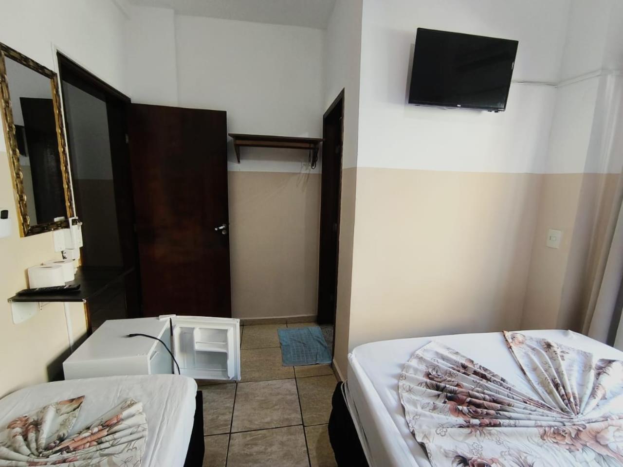 Hotel Mae Rainha Aparecida  Eksteriør bilde